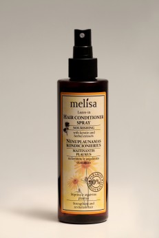 Leave-in nourishing conditioner with keratin and plant extracts