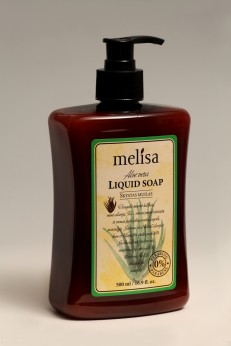 Liquid soap with aloe vera extract